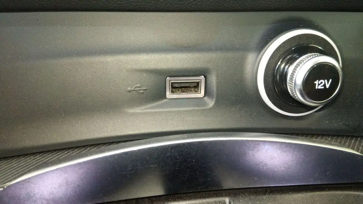 Alfa Romeo Stelvio usata a Terni (13)