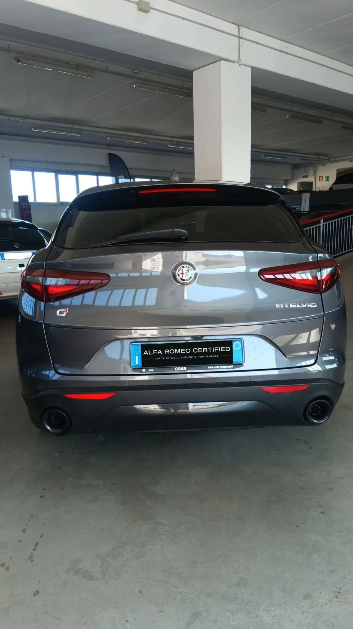Alfa Romeo Stelvio usata a Terni (5)