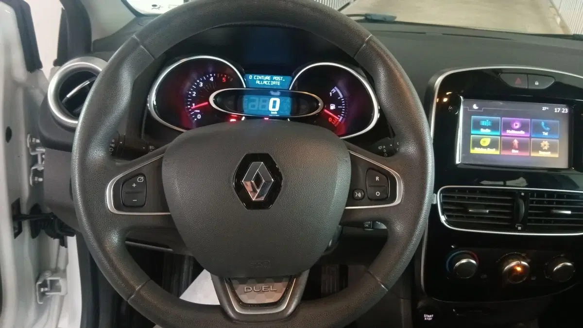Renault Clio usata a Terni (12)