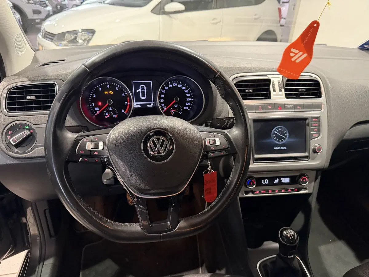 Volkswagen Polo usata a Genova (11)