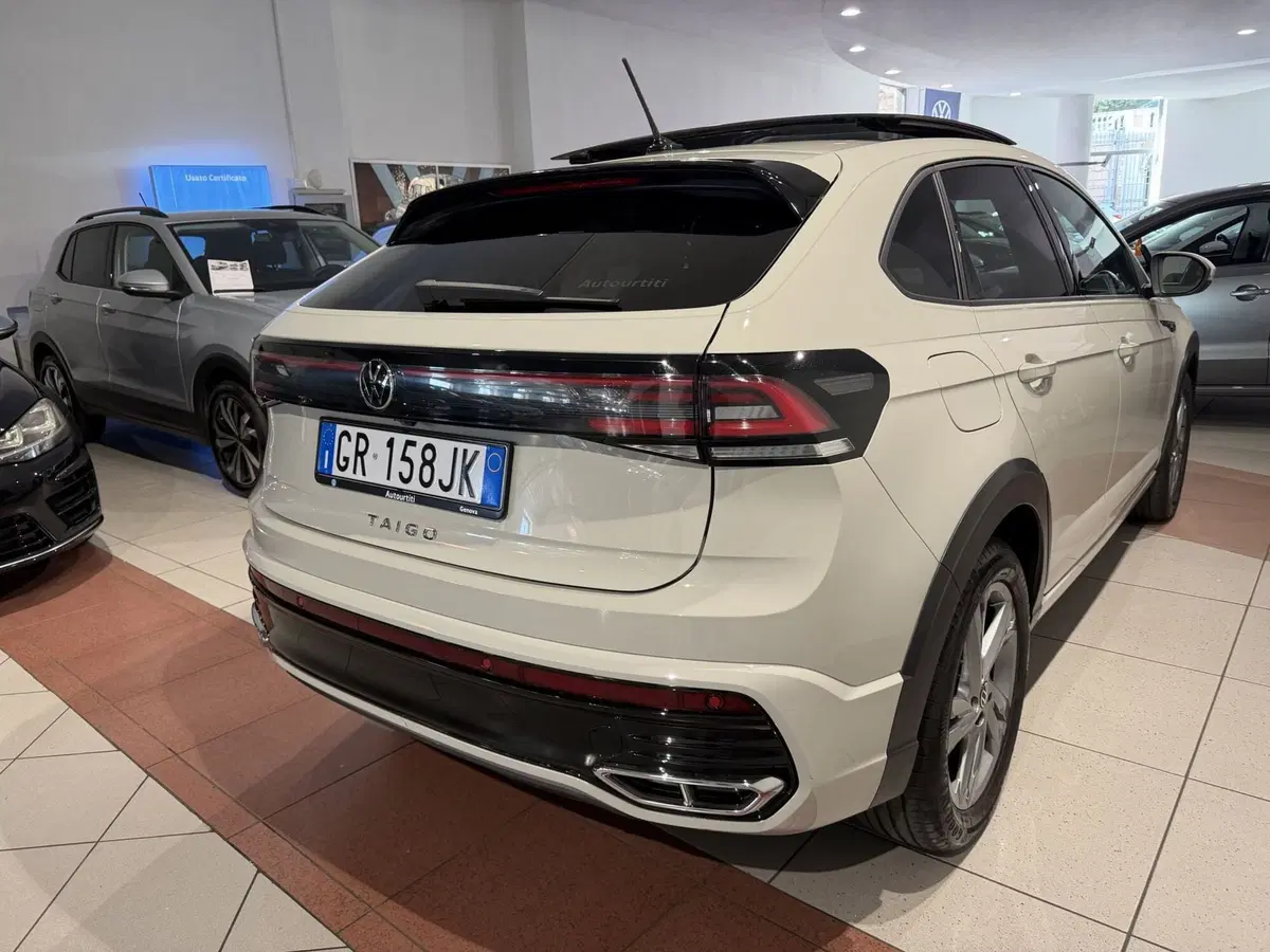 Volkswagen Taigo usata a Genova (5)
