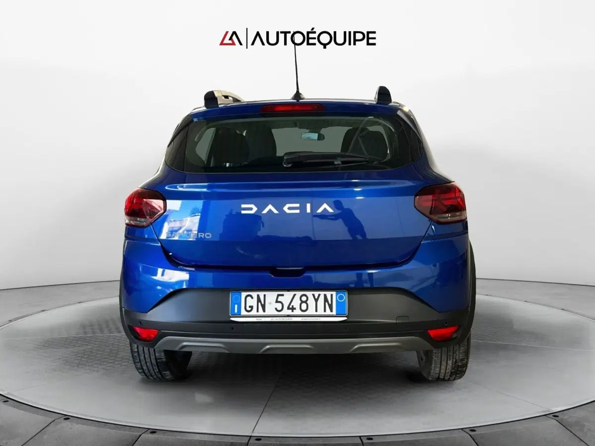 Dacia Sandero usata a Roma (4)
