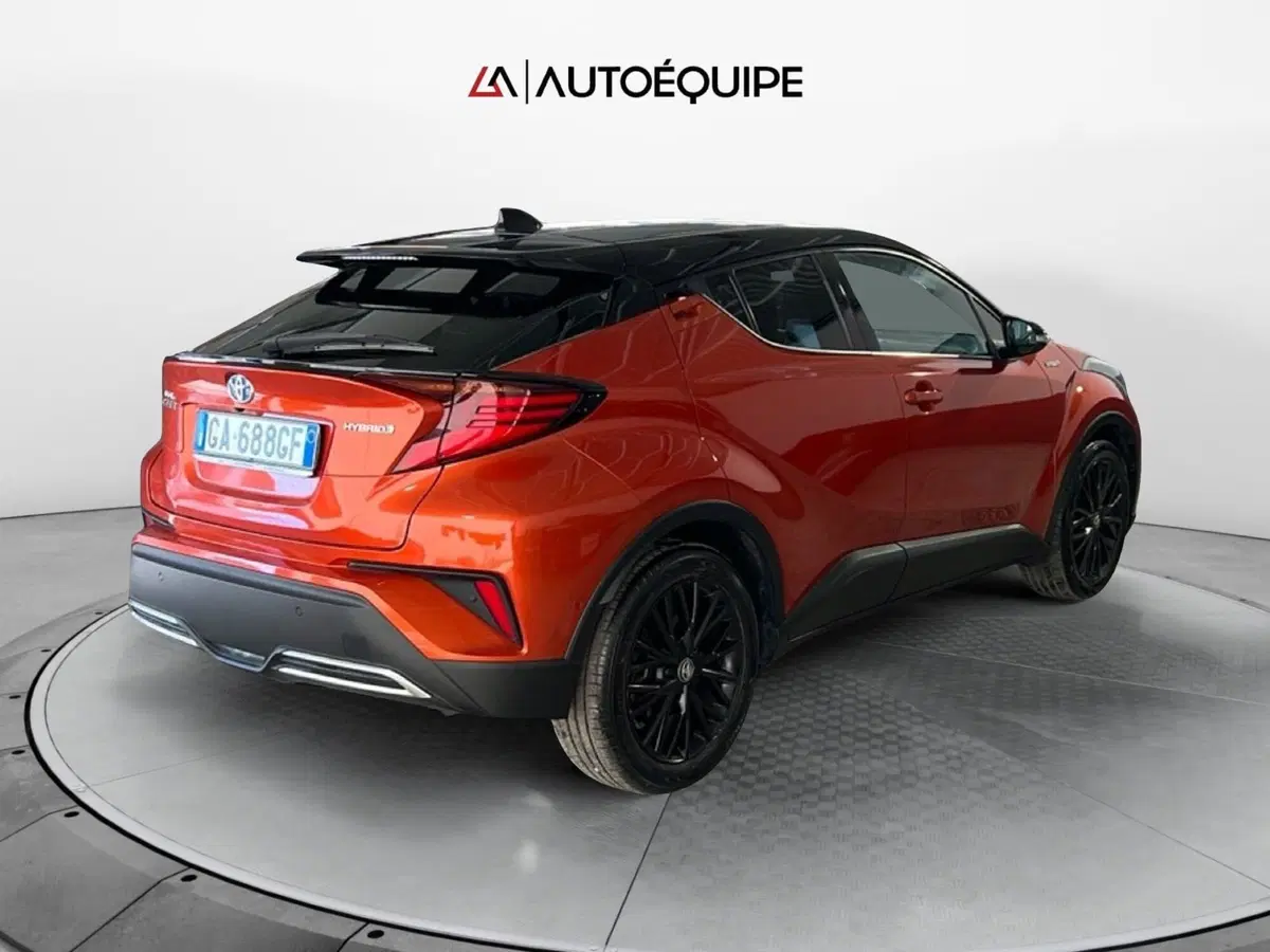 Toyota Toyota C-HR usata a Roma (5)