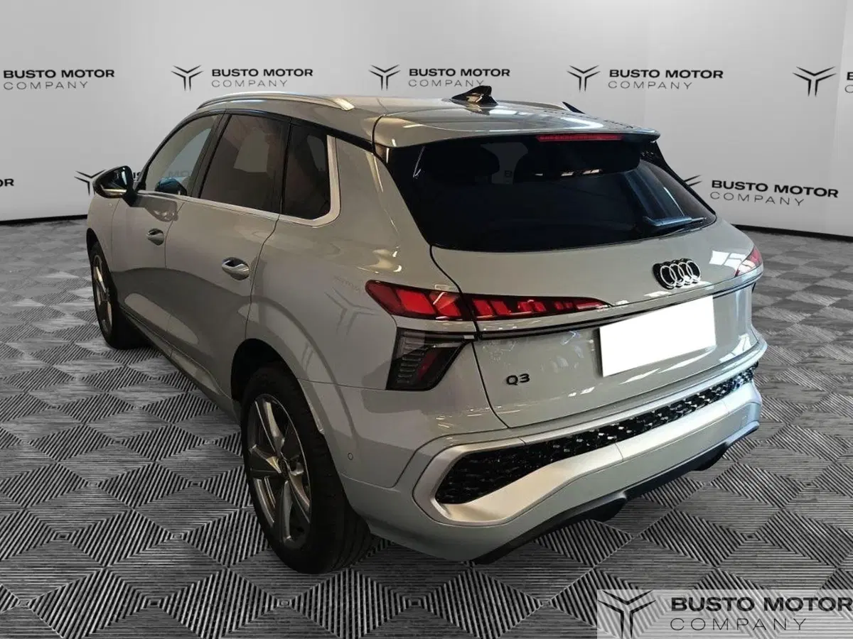 Audi Q3 Sportback usata a Varese (4)