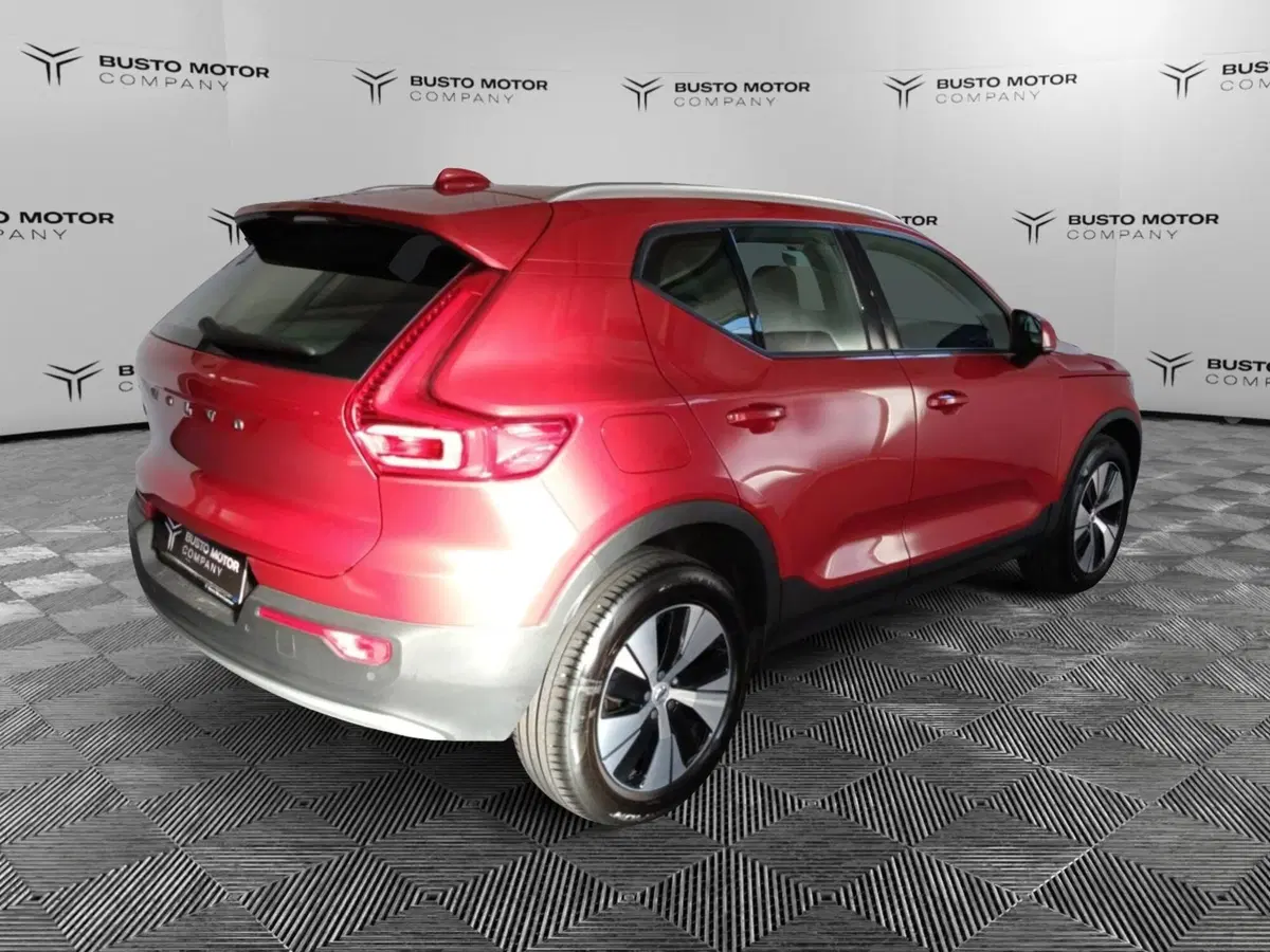 Volvo XC40 usata a Varese (6)