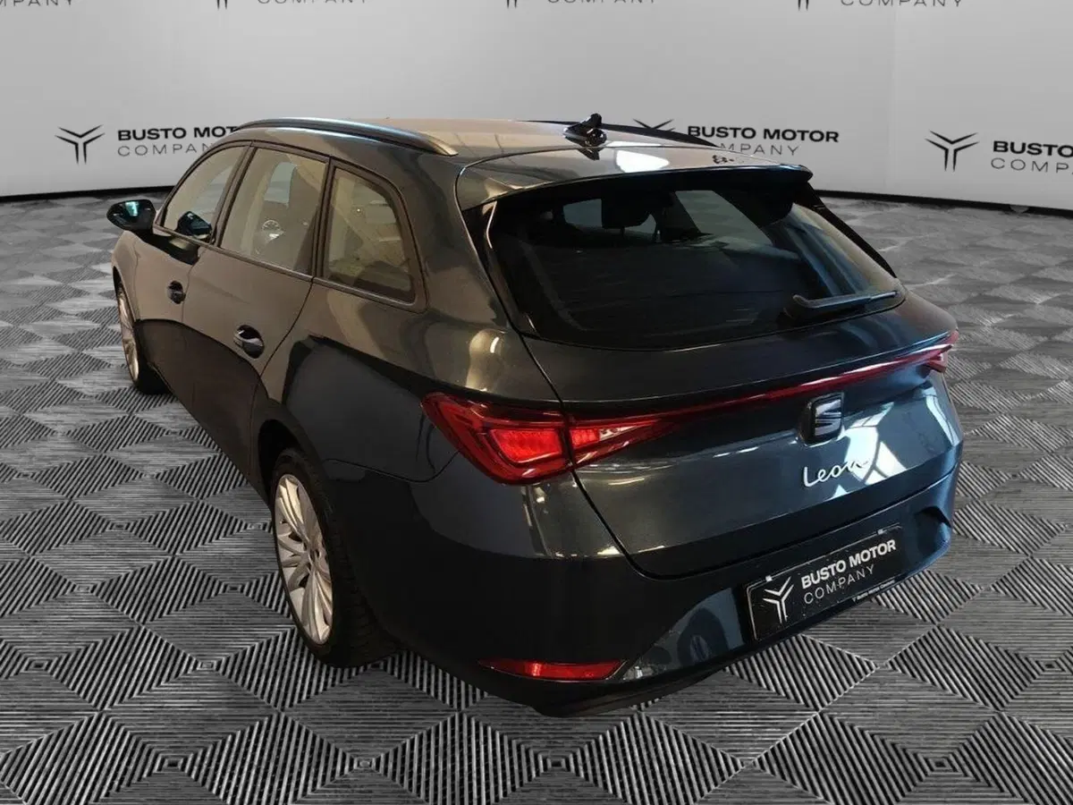 SEAT Leon ST usata a Varese (4)