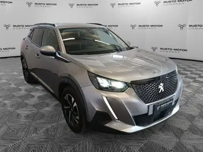 Peugeot 2008 BlueHDi 130 S&amp;S EAT8 GT Line del 2020 usata a Varese