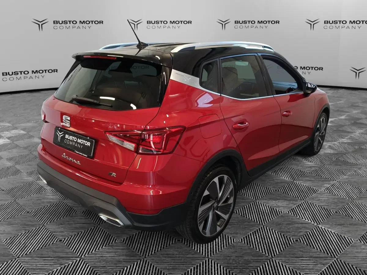 SEAT Arona usata a Varese (4)