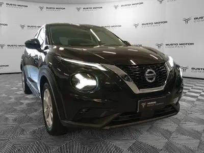 Nissan Juke 1.0 dig-t Acenta 114cv del 2022 usata a Varese