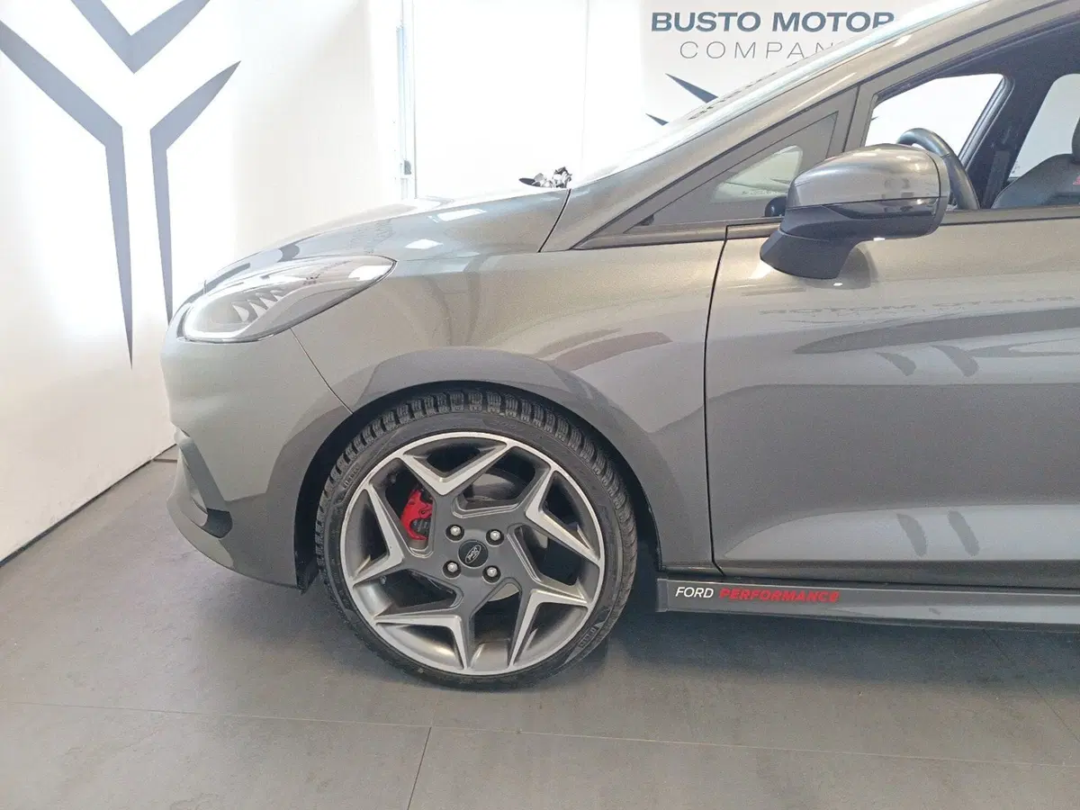 Ford Fiesta usata a Varese (7)