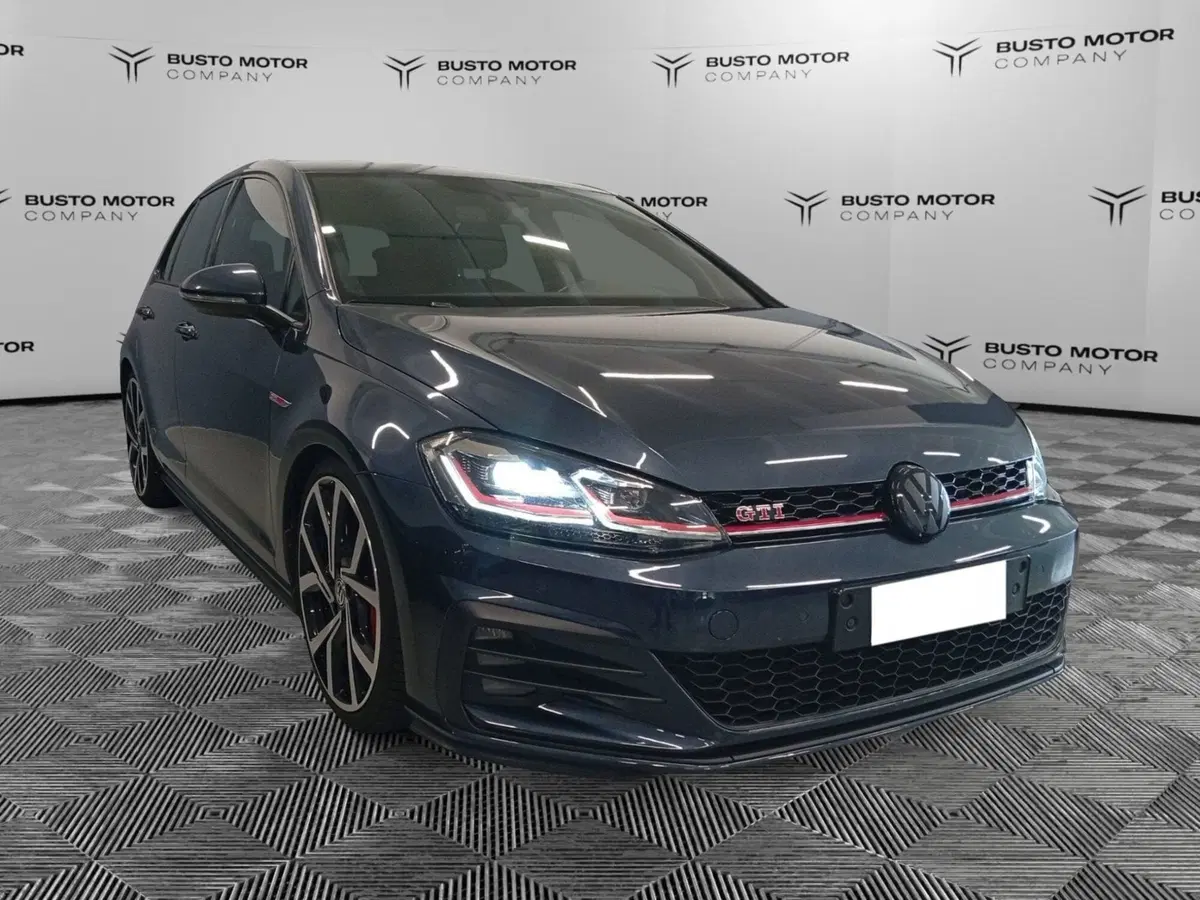 Volkswagen Golf usata a Varese