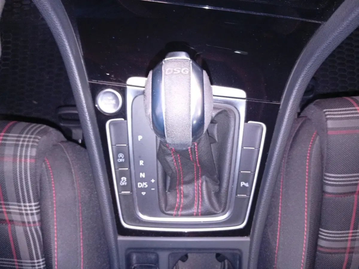 Volkswagen Golf usata a Varese (15)