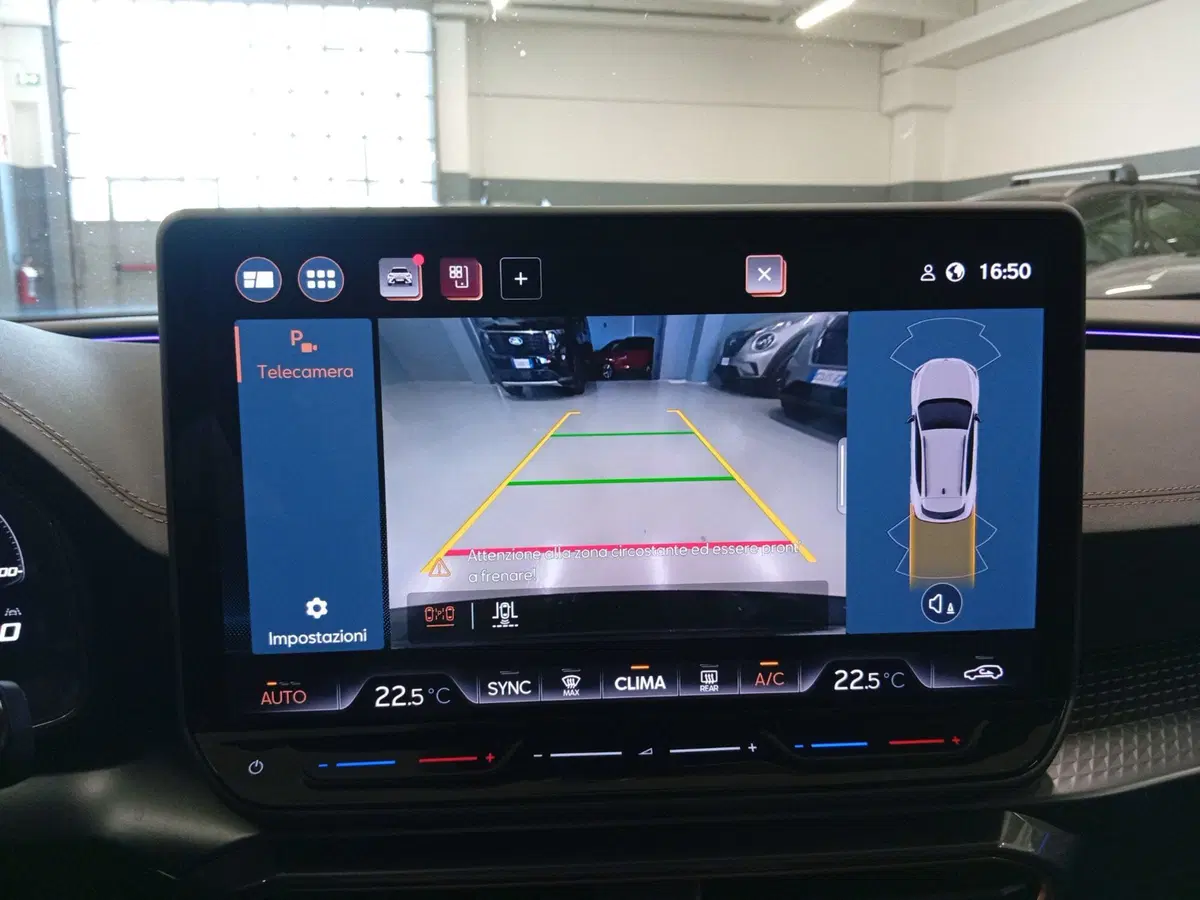 Cupra Formentor usata a Varese (14)