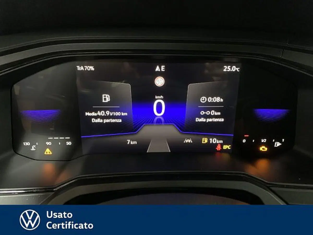 Volkswagen Polo nuova a Vicenza (14)