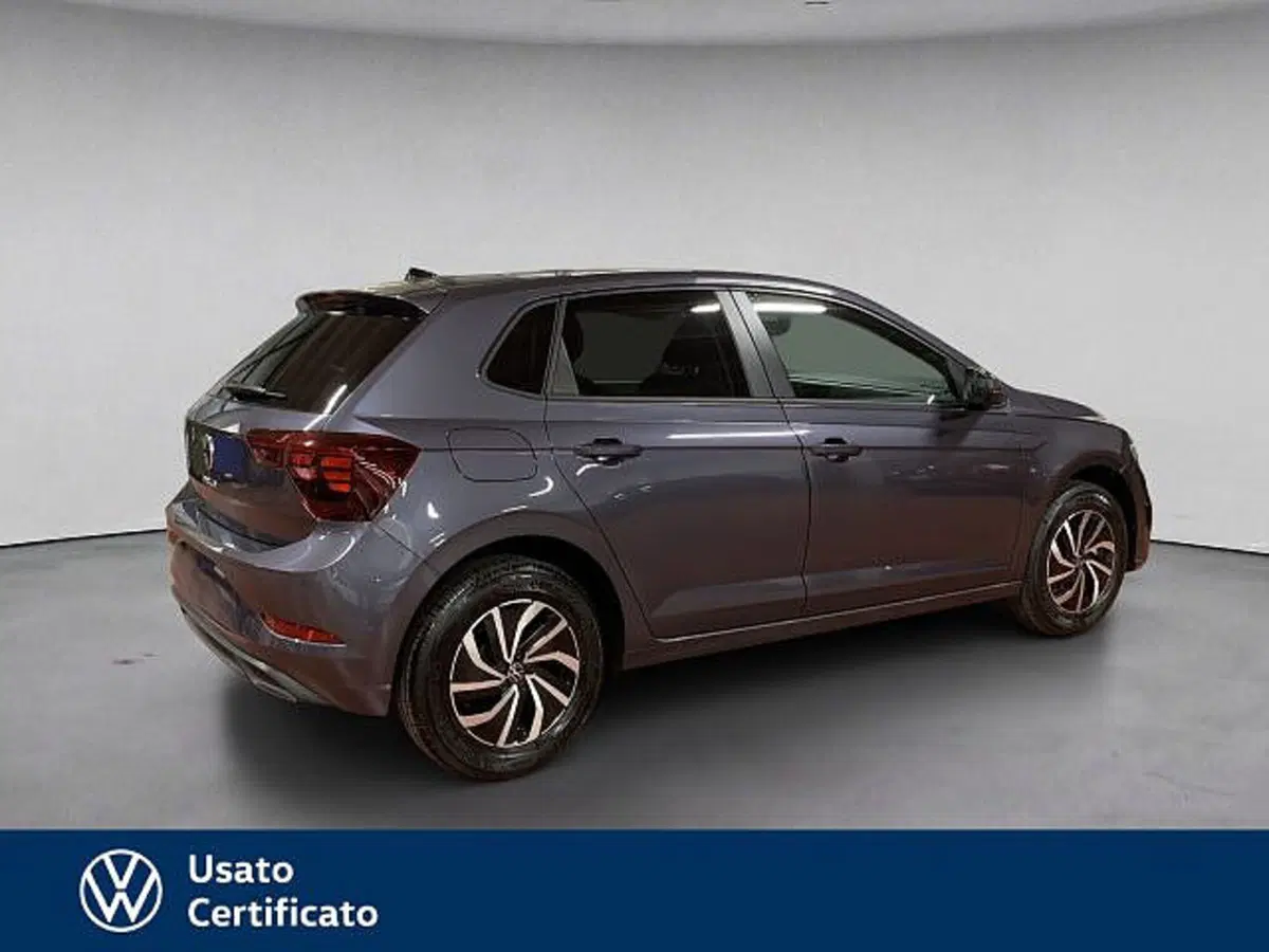 Volkswagen Polo nuova a Vicenza (4)