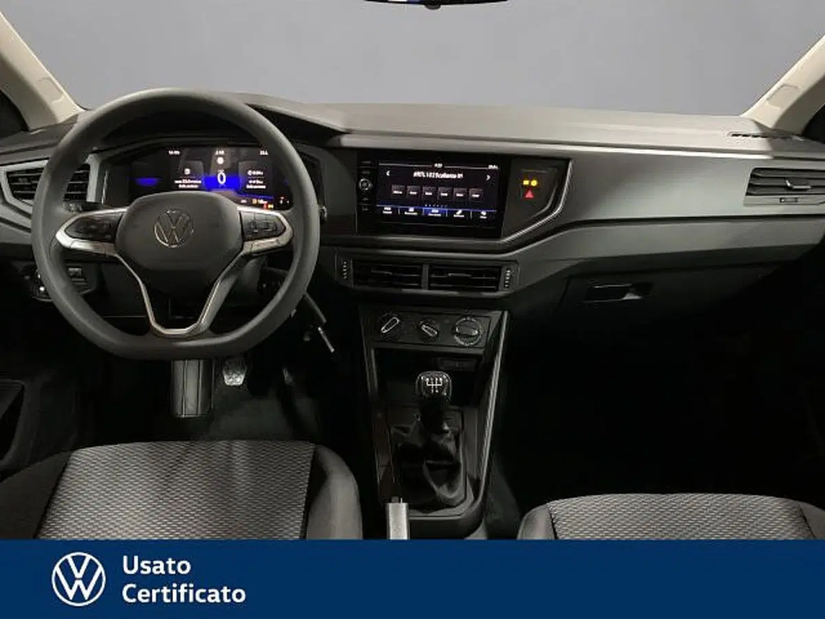 Volkswagen Polo nuova a Vicenza (8)