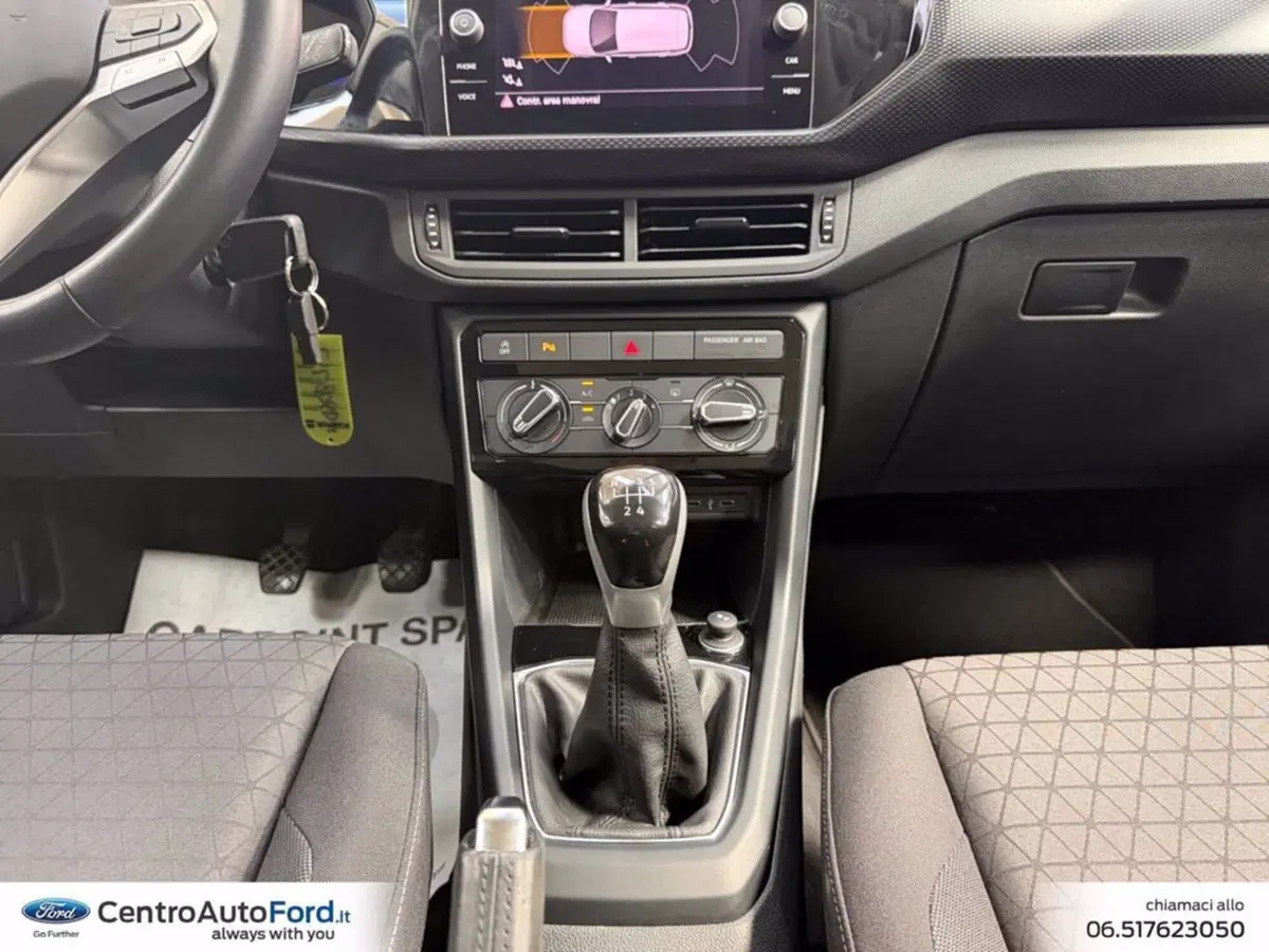 Volkswagen T-Cross usata a Roma (11)