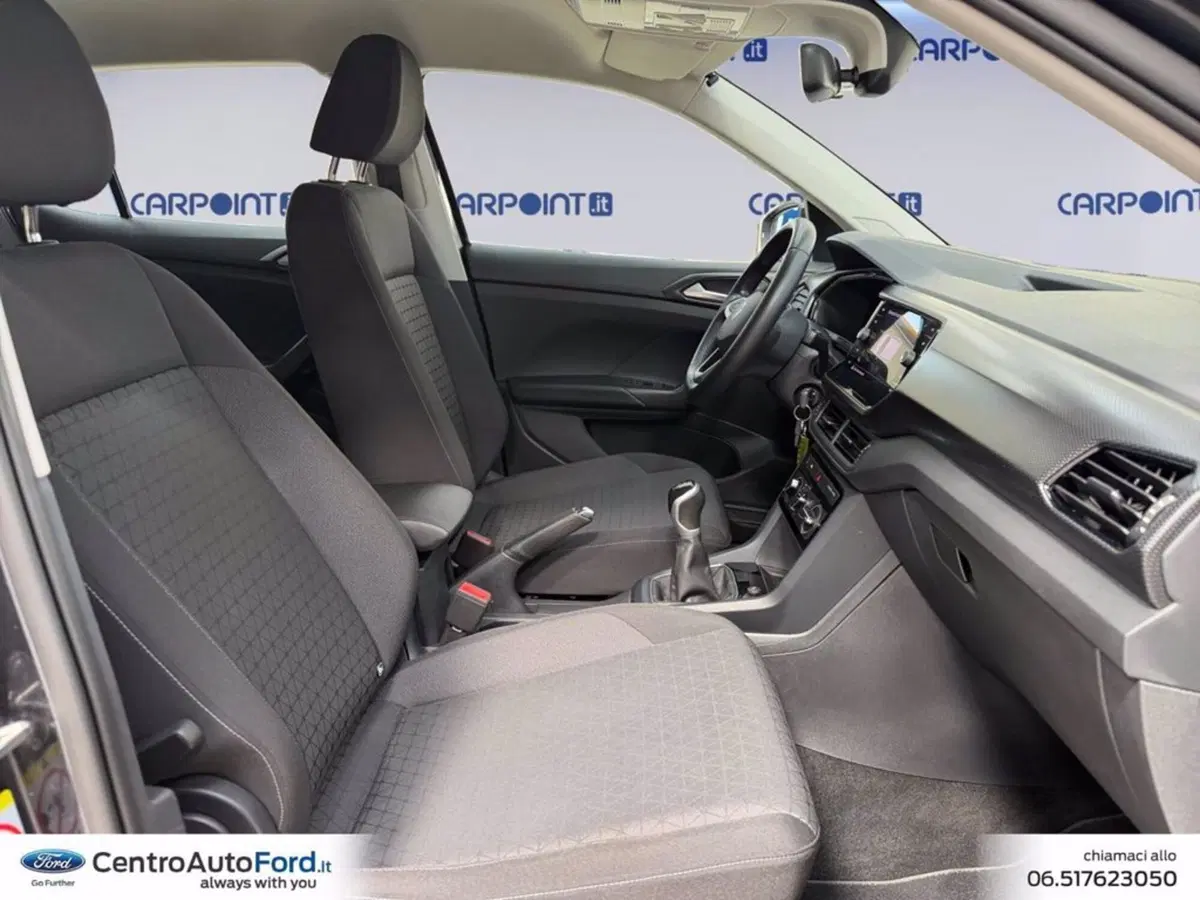 Volkswagen T-Cross usata a Roma (15)