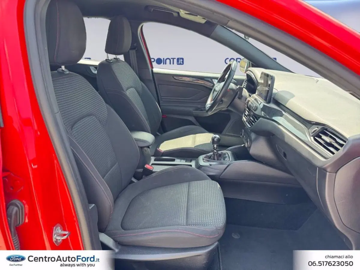 Ford Focus Station Wagon usata a Roma (15)