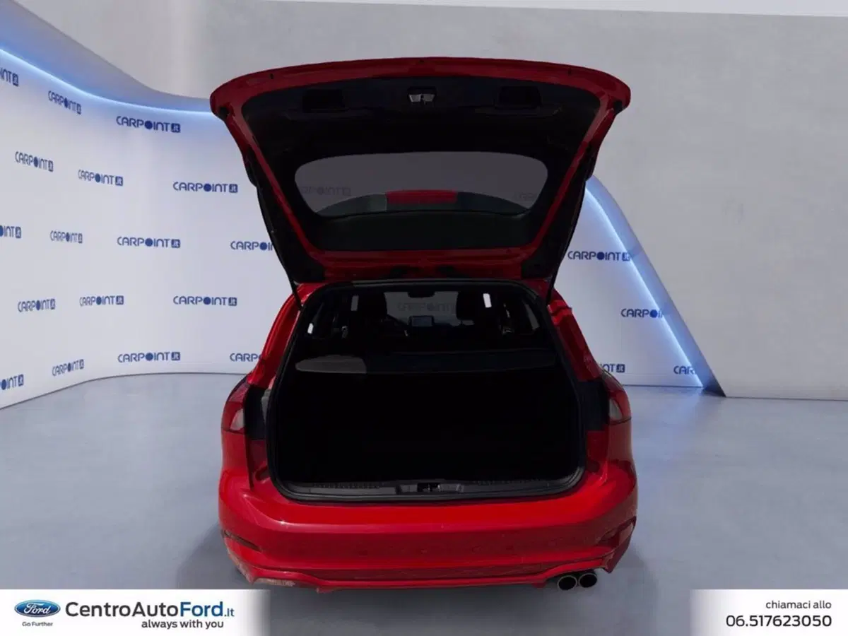 Ford Focus Station Wagon usata a Roma (17)