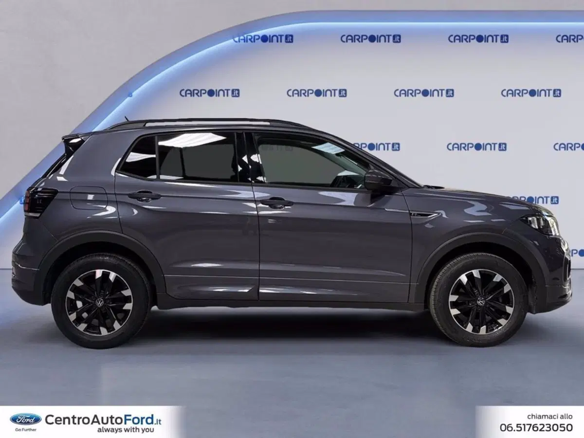Volkswagen T-Cross usata a Roma (6)