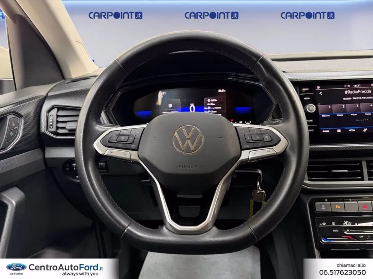 Volkswagen T-Cross usata a Roma (12)