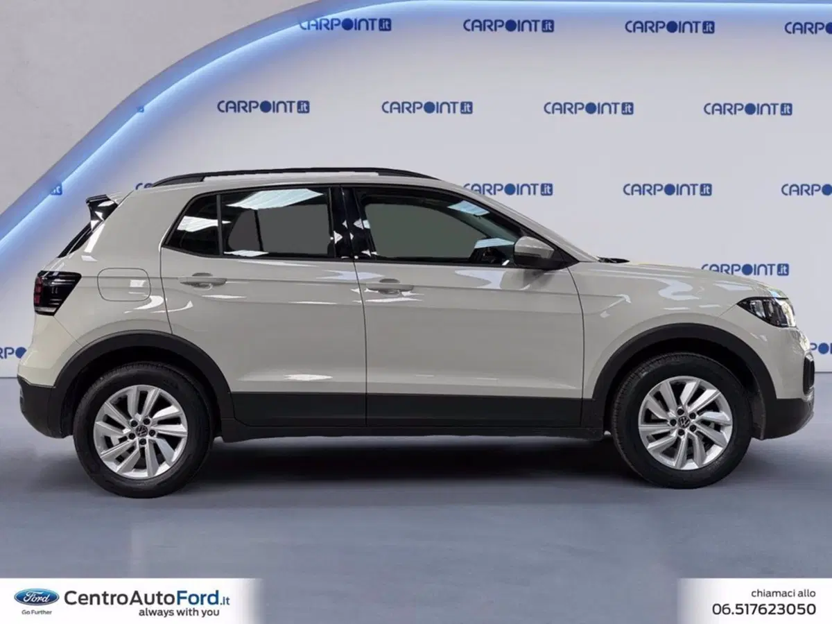 Volkswagen T-Cross usata a Roma (6)