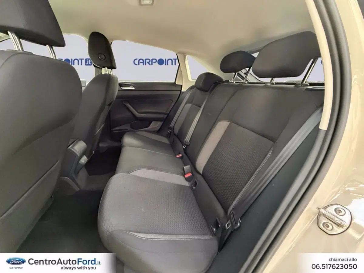 Volkswagen Taigo usata a Roma (13)