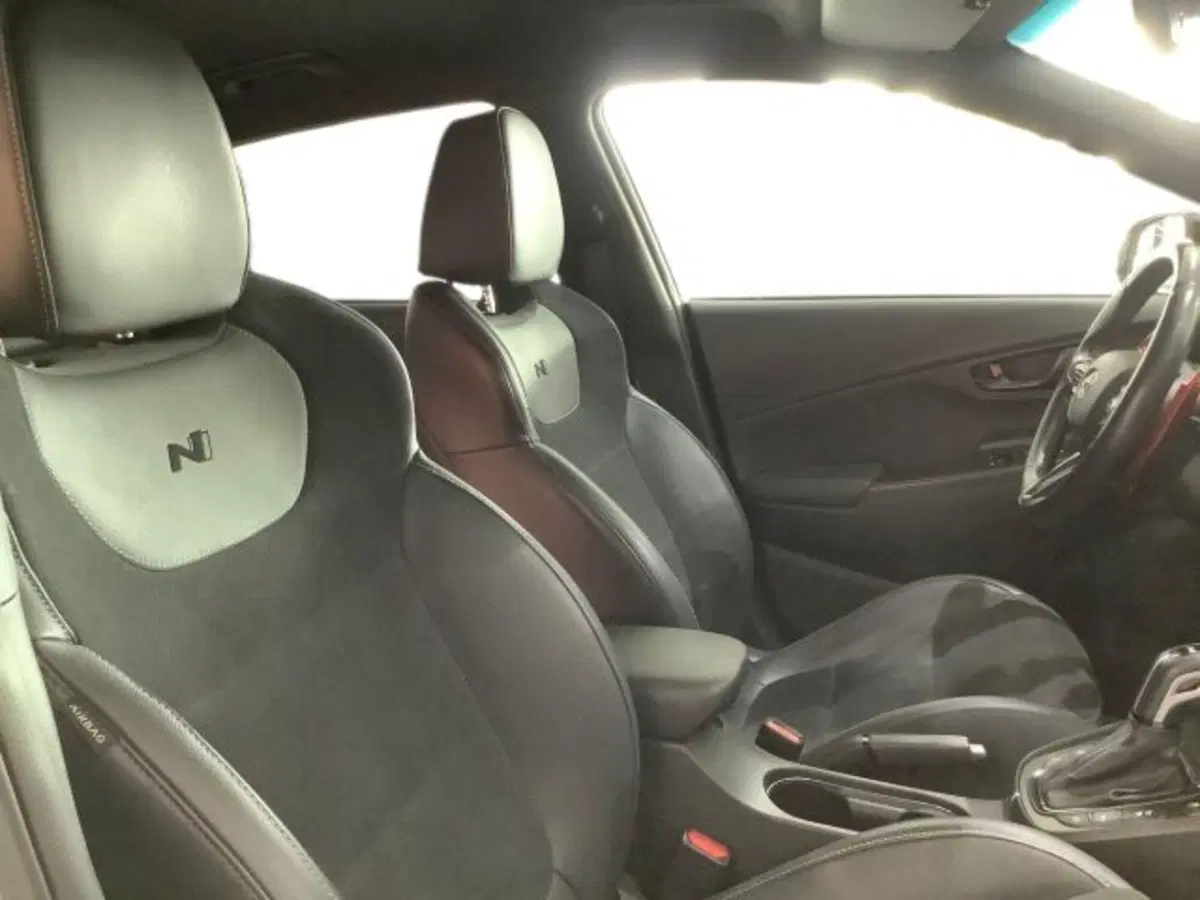 Hyundai Kona usata a Catania (10)