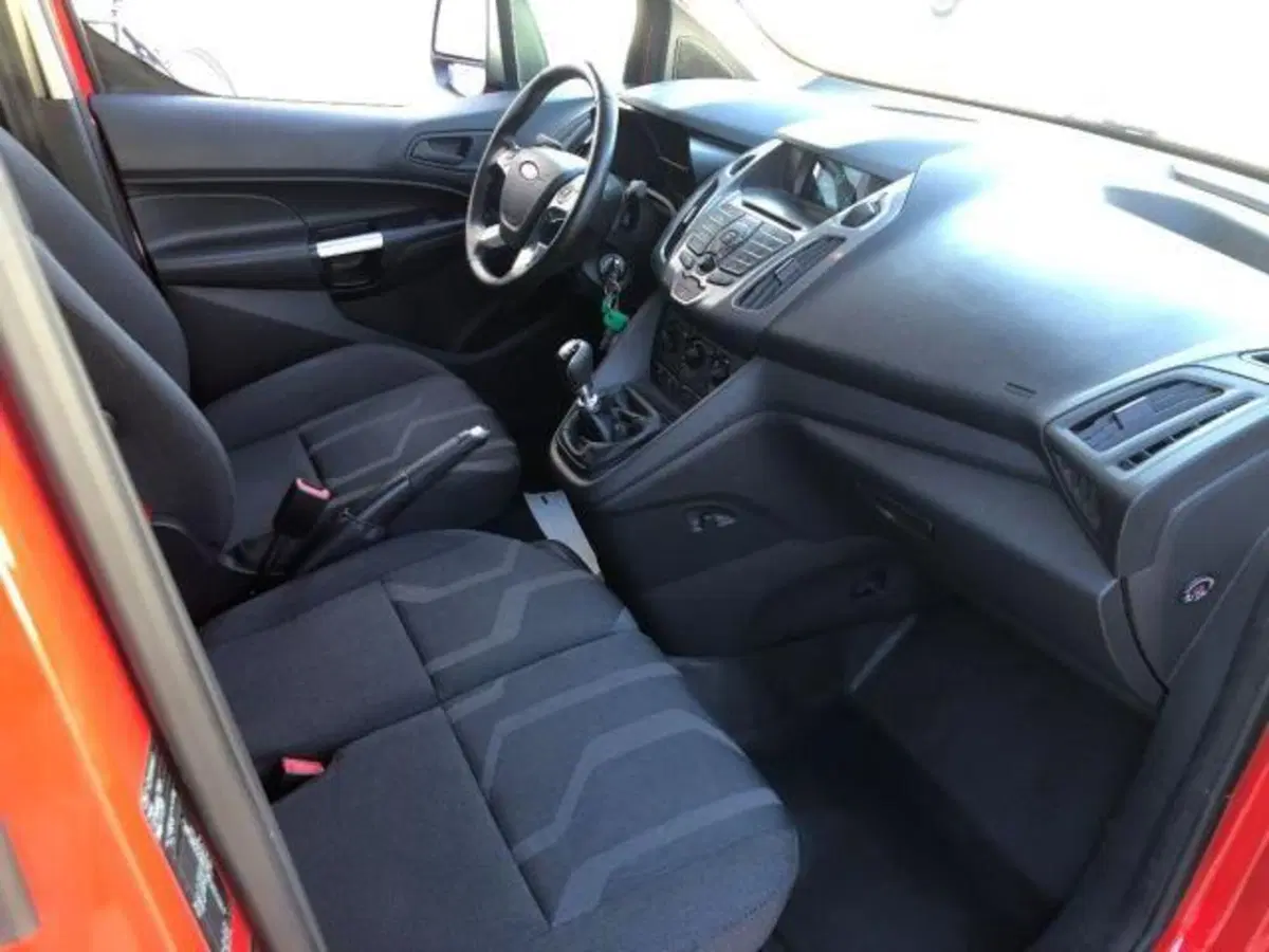 Ford C-Max usata a Lecce (10)