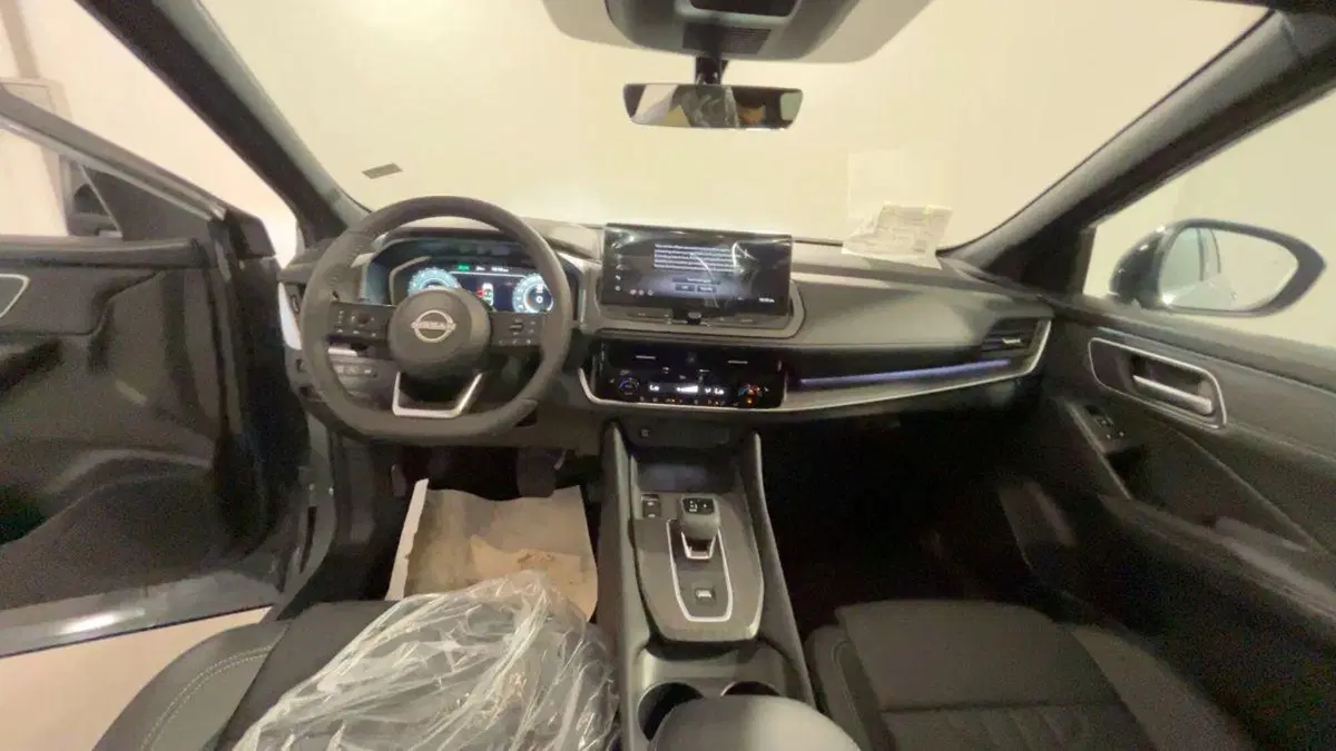 Nissan Qashqai nuova a Milano (6)