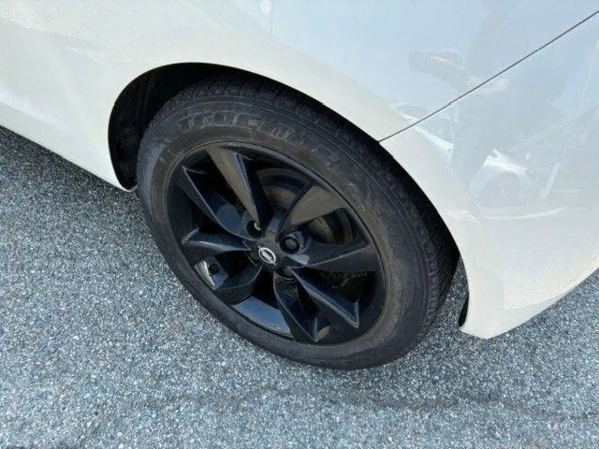 Opel Adam usata a Milano (6)