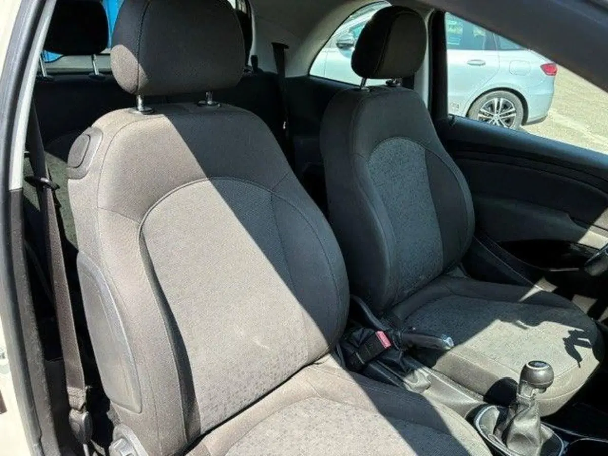 Opel Adam usata a Milano (8)