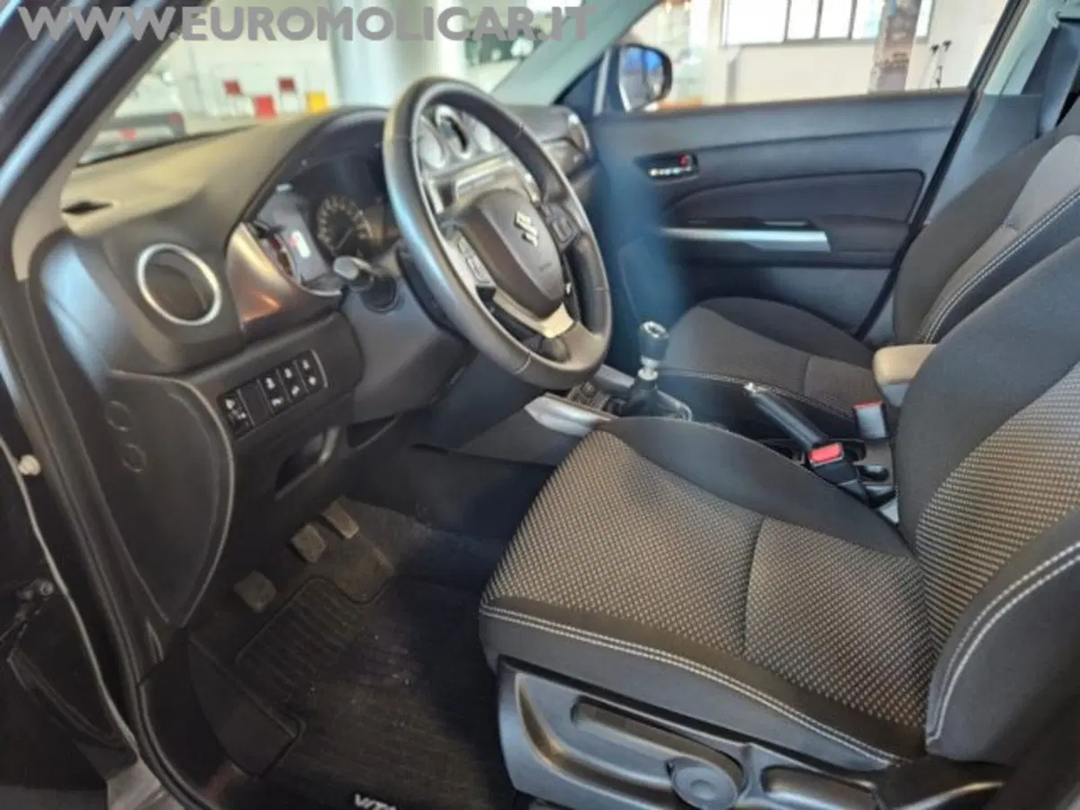 Suzuki Vitara nuova a Campobasso (12)