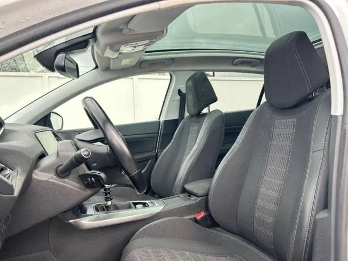 Peugeot 308 usata a Campobasso (18)
