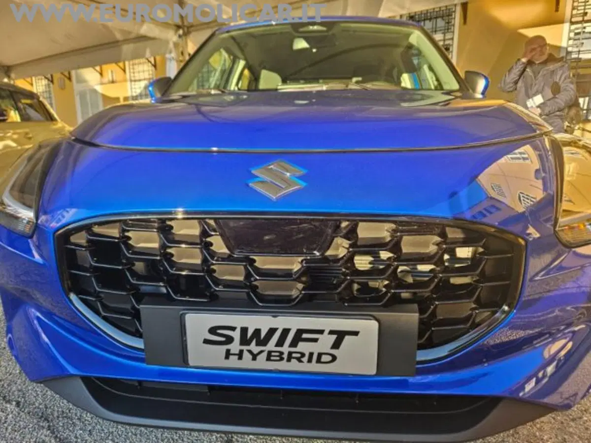 Suzuki Swift nuova a Campobasso (7)