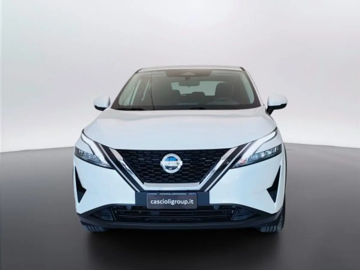 Nissan Qashqai usata a Teramo (2)
