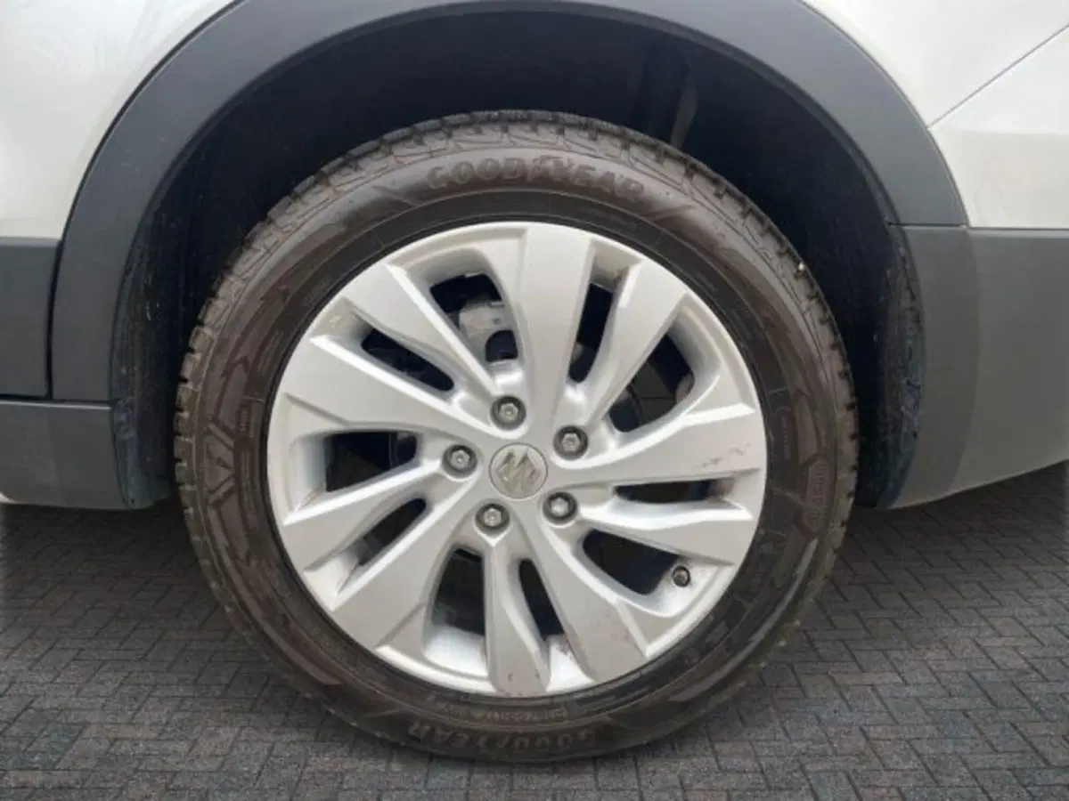 Suzuki S-Cross usata a Vercelli (13)