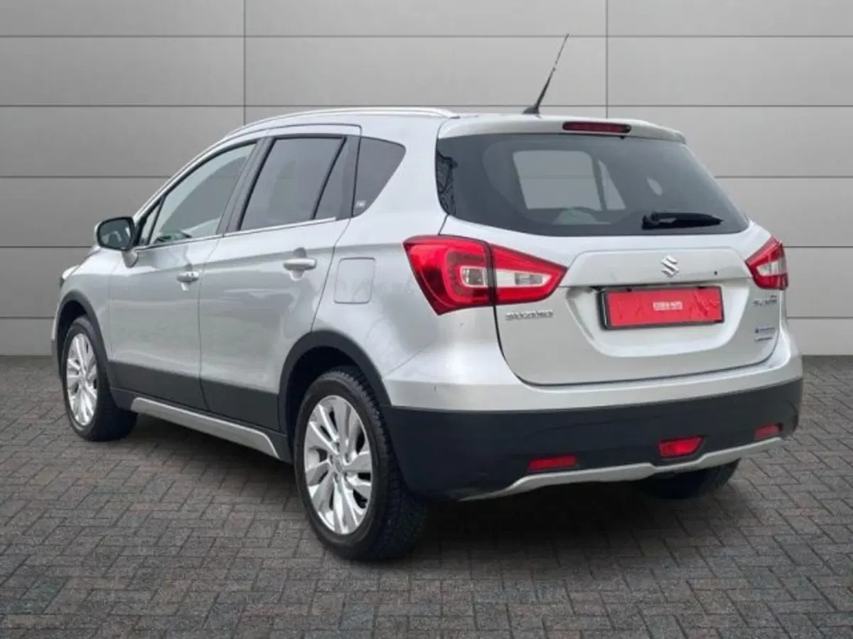 Suzuki S-Cross usata a Vercelli (4)