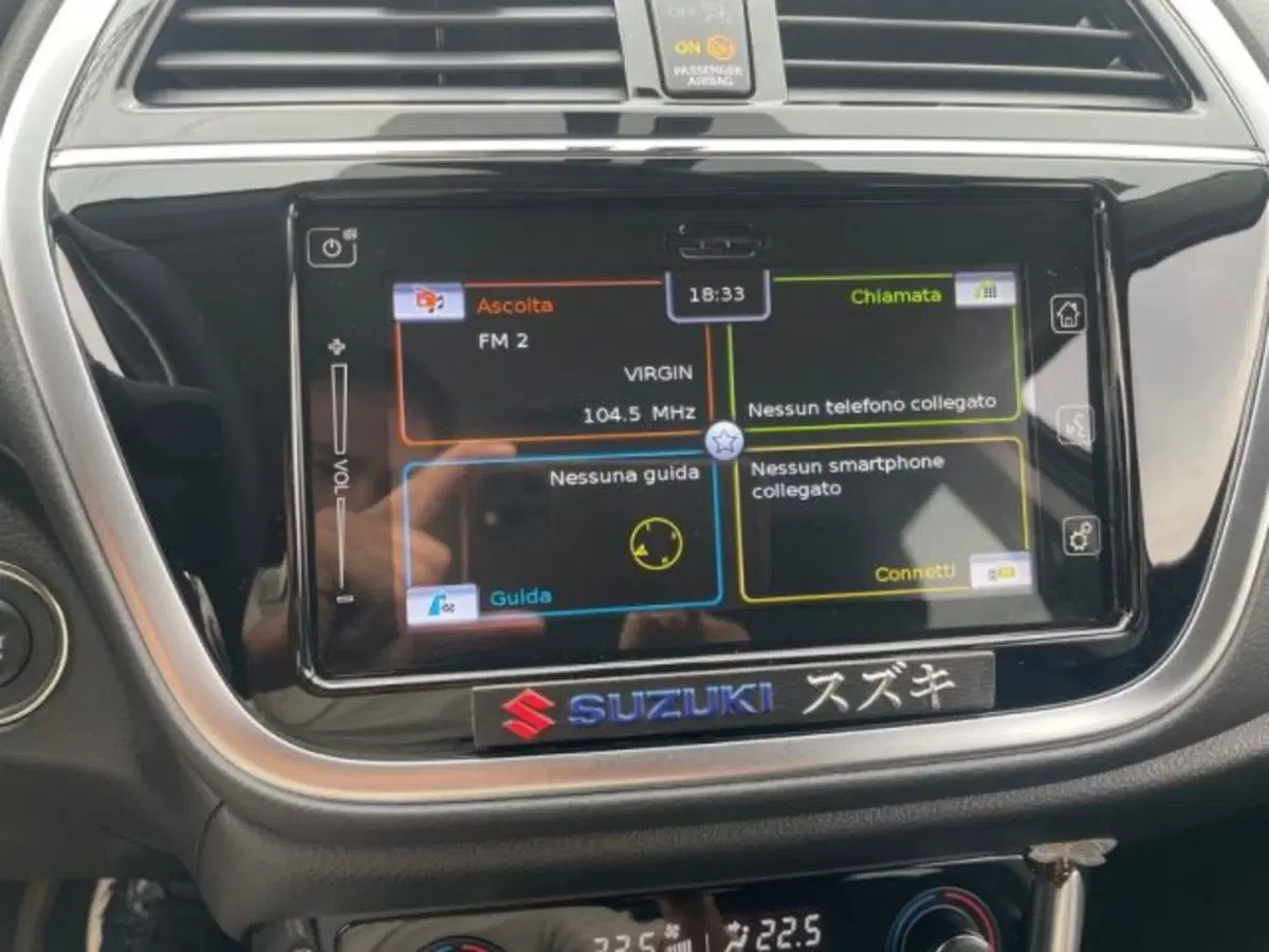 Suzuki S-Cross usata a Vercelli (9)