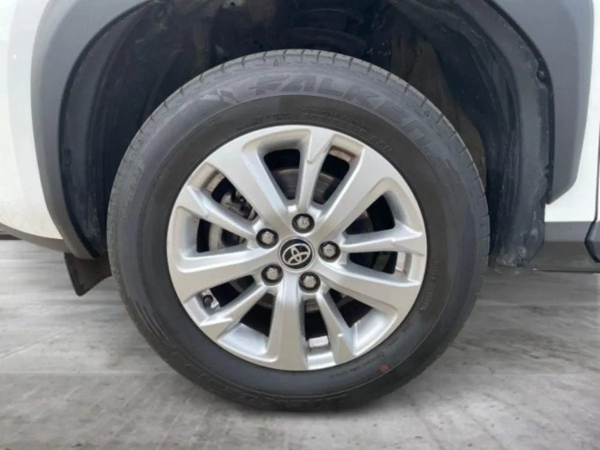Toyota Yaris Cross usata a Vercelli (14)