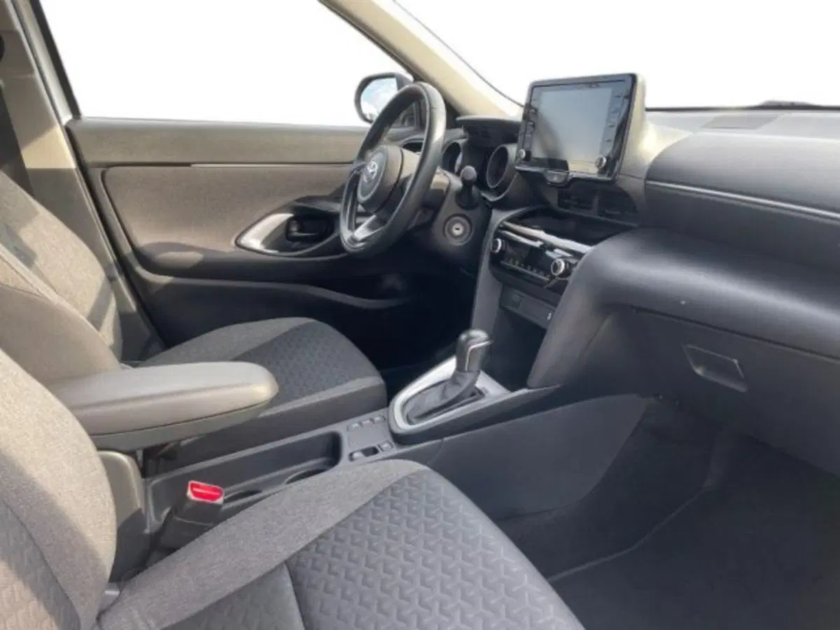 Toyota Yaris Cross usata a Vercelli (15)