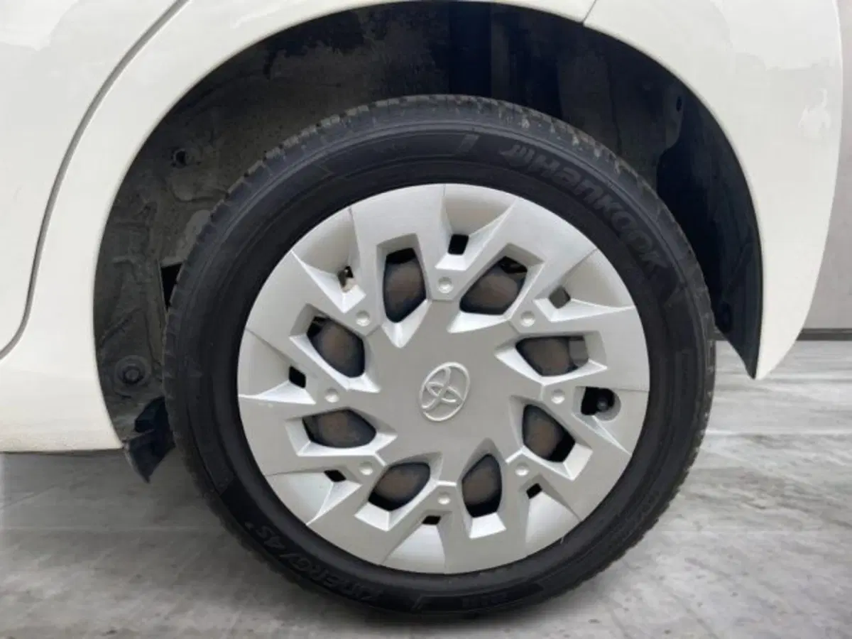 Toyota Aygo usata a Vercelli (14)