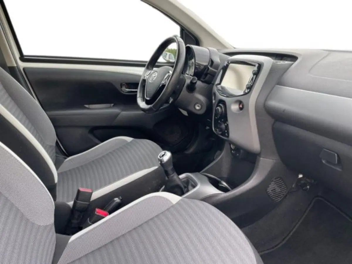Toyota Aygo usata a Vercelli (15)