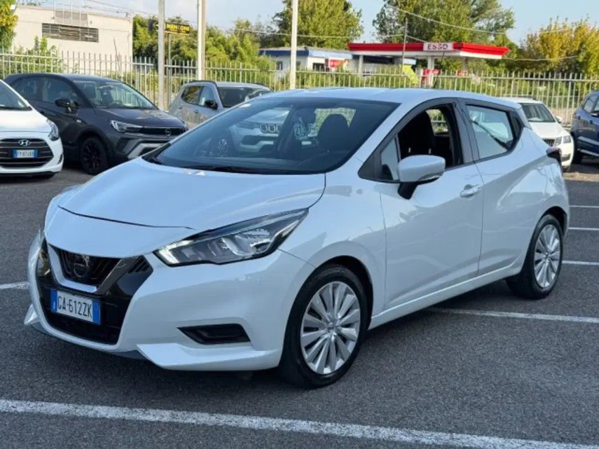 Nissan Micra usata a Lucca