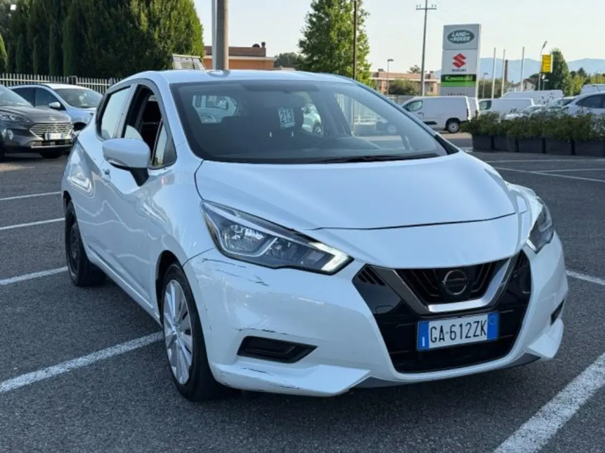 Nissan Micra usata a Lucca (2)