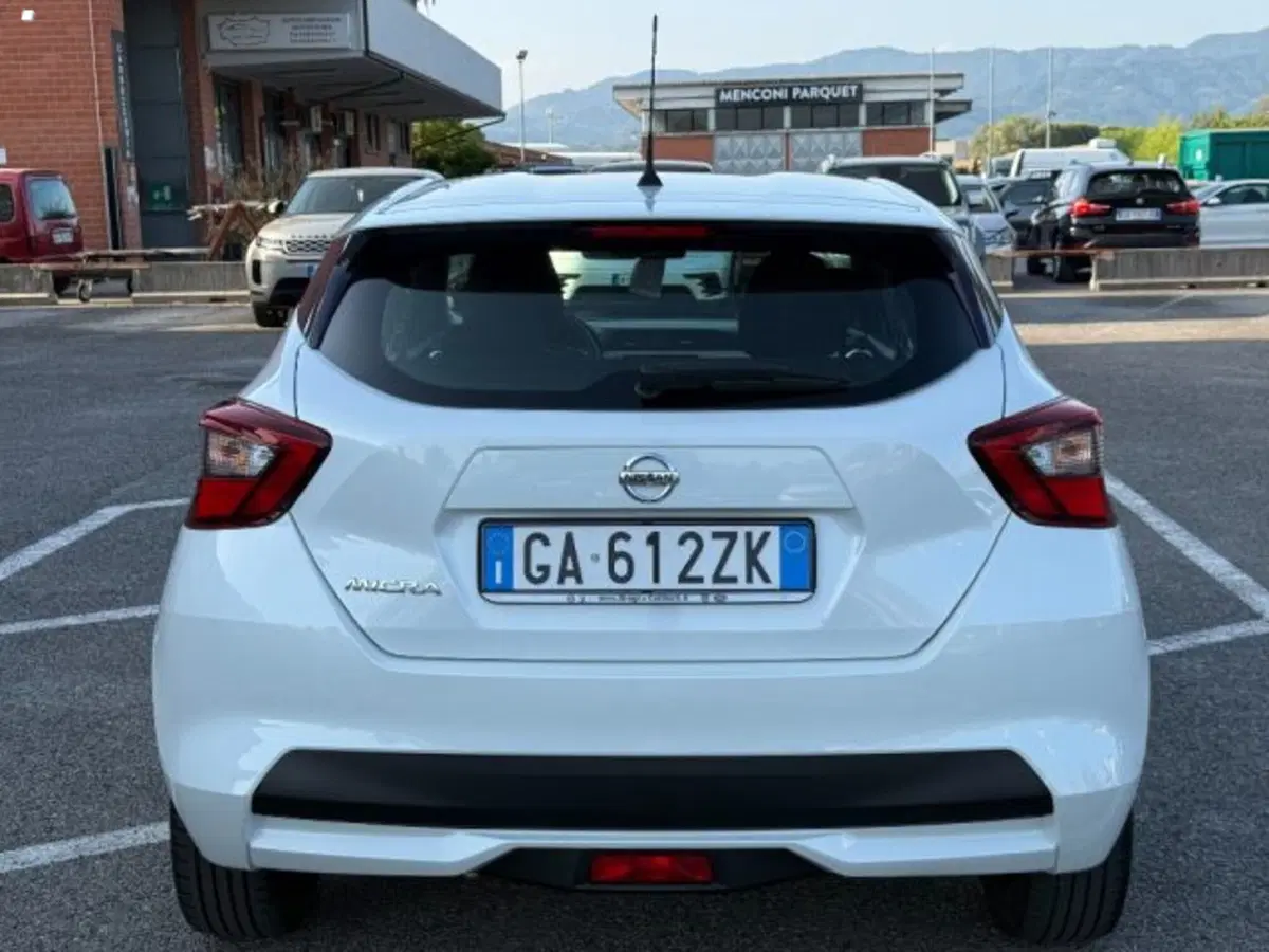 Nissan Micra usata a Lucca (4)
