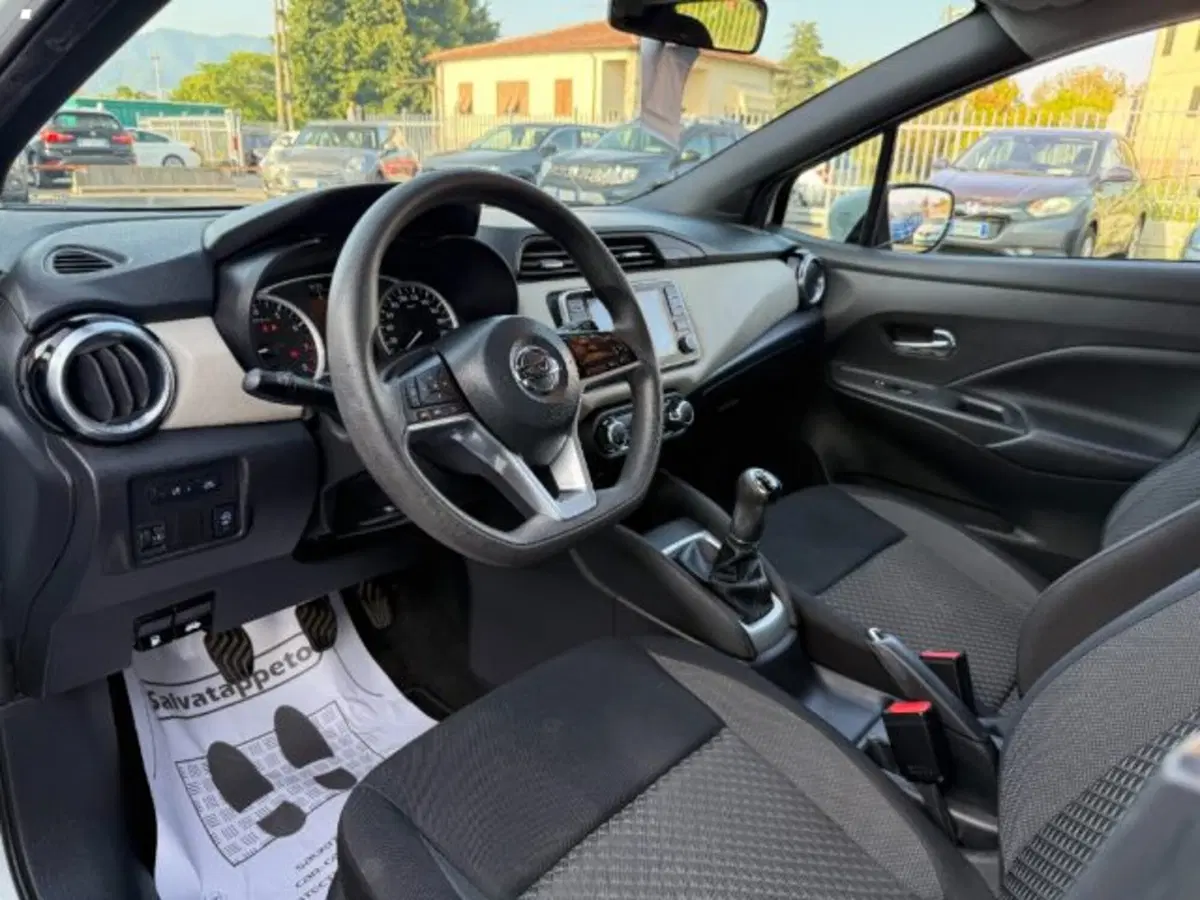 Nissan Micra usata a Lucca (7)