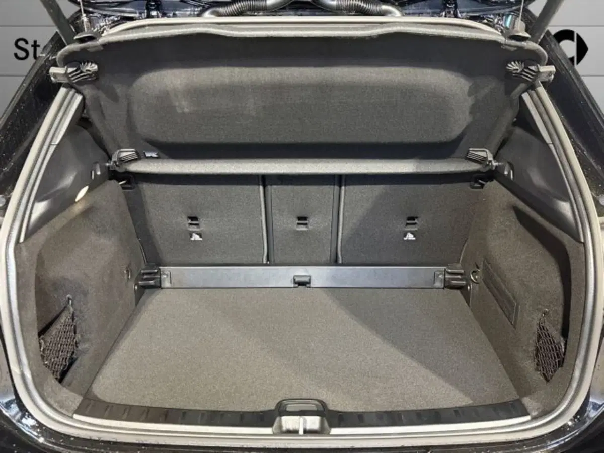 Mercedes-Benz GLA SUV nuova a Bologna (7)