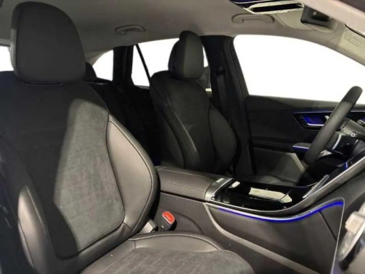 Mercedes-Benz GLC nuova a Bologna (16)